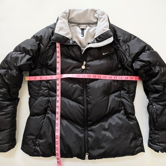 Nike down puffer winter black jacket coat, women's medium - Picture 13 of 13